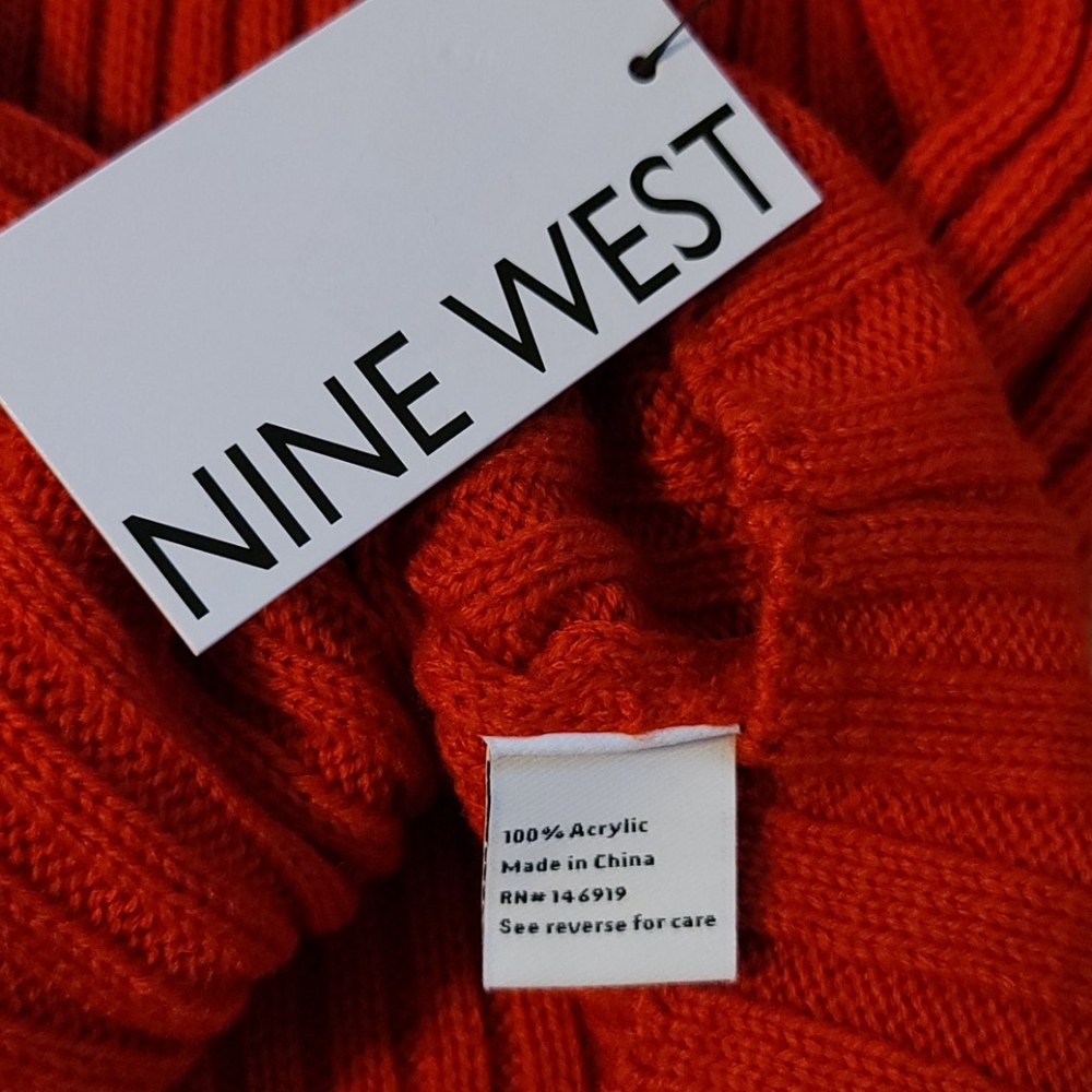 ❗HP❗☆ Nine West ☆ NWT Red Turtleneck Sweater Large - Picture 7 of 7